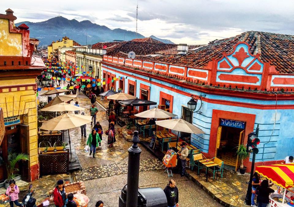 Overhead view of the street vendors, San Cristobal de las Casas