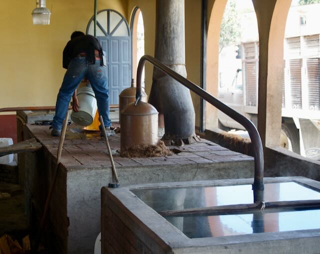 Mezcal: Cleaning the distiller